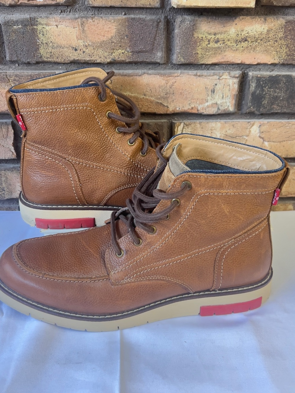 Levi's Tan Brown Leather Lace-Up Ankle Boots with Red Outsole Accents